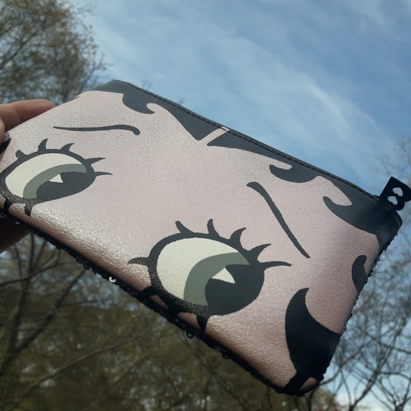 Betty Boop Travel Bag Makeup Bag Small Pouch Zipper Bag Sequins NEW in box - Picture 12 of 14